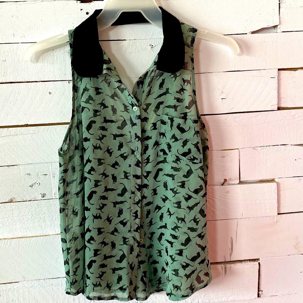 Glam Dollz Sheer Cat Sleeveless Top. Size M